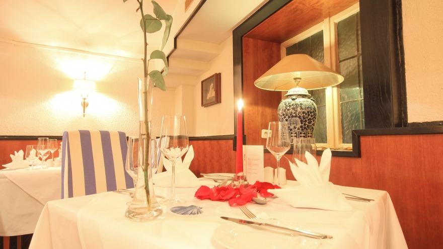 Candle-Light-Dinner im Restaurant Unter Deck